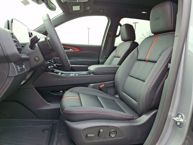 New 2026 Chevrolet Traverse RS w/ LPO, Floor Liner Package image 8
