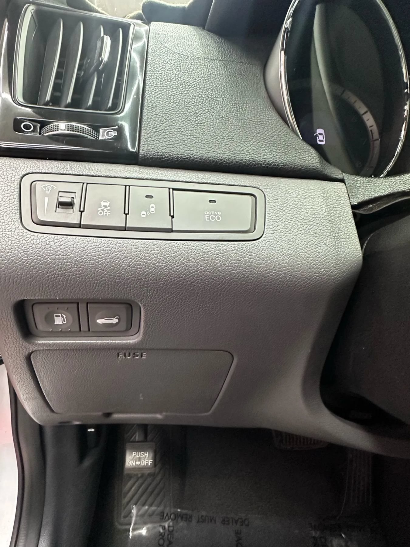 Used 2014 Hyundai Sonata Limited FWD image 12