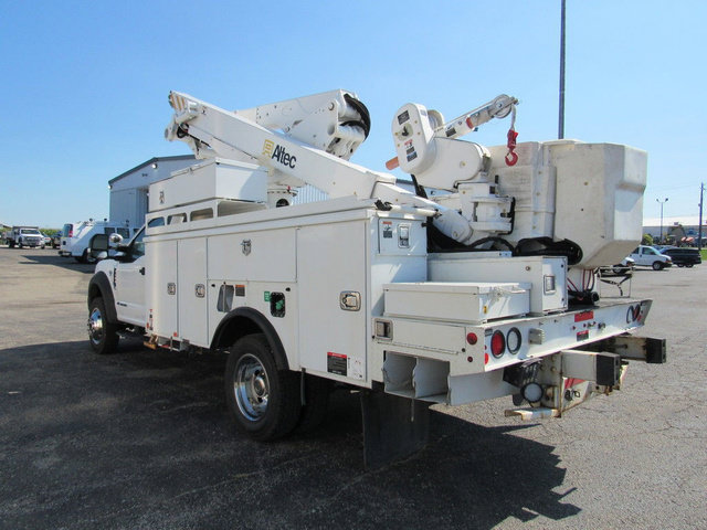 Used 2019 Ford F550 4x4 Regular Cab Super Duty image 5