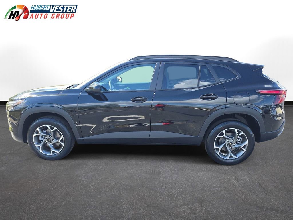 New 2026 Chevrolet Trax LT w/ Driver Confidence Package image 1