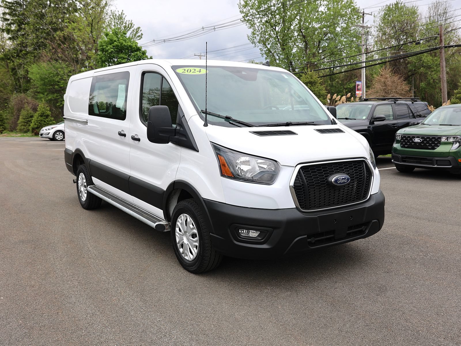 Used 2024 Ford Transit 250 Low Roof w/ Exterior Upgrade Package RWD video 1