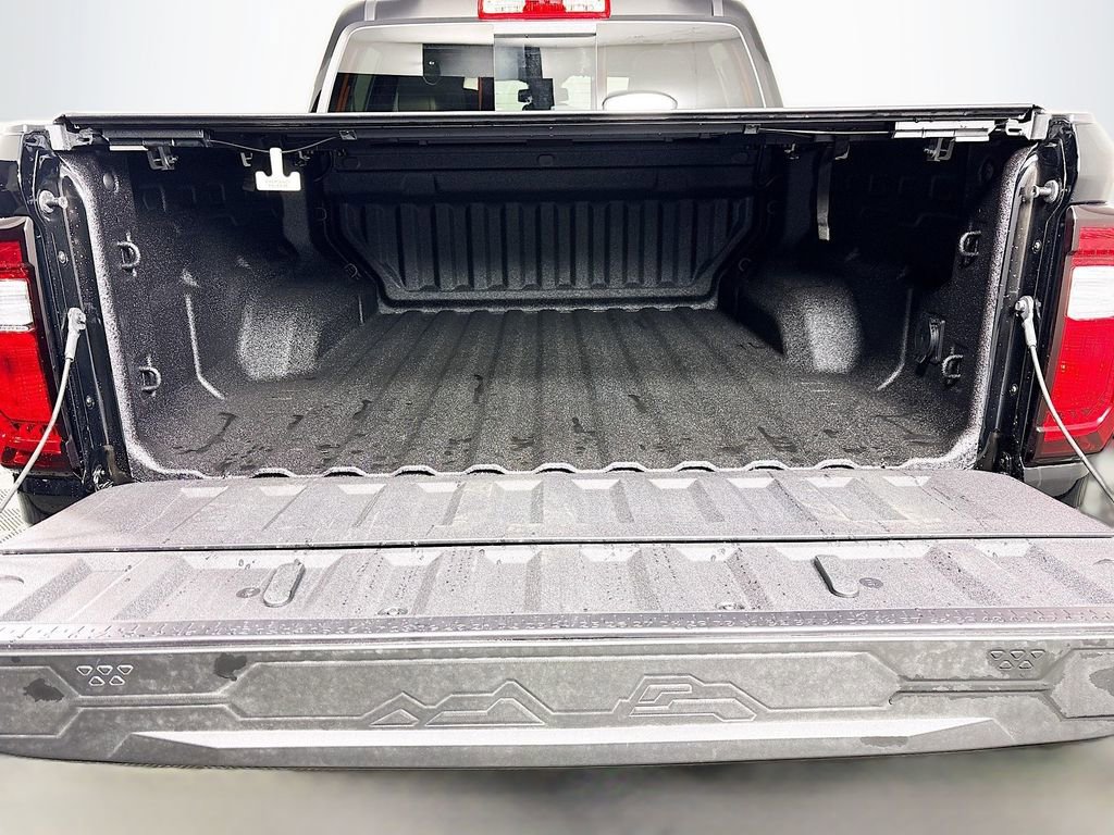 New 2025 GMC Canyon Elevation w/ Convenience Package image 26