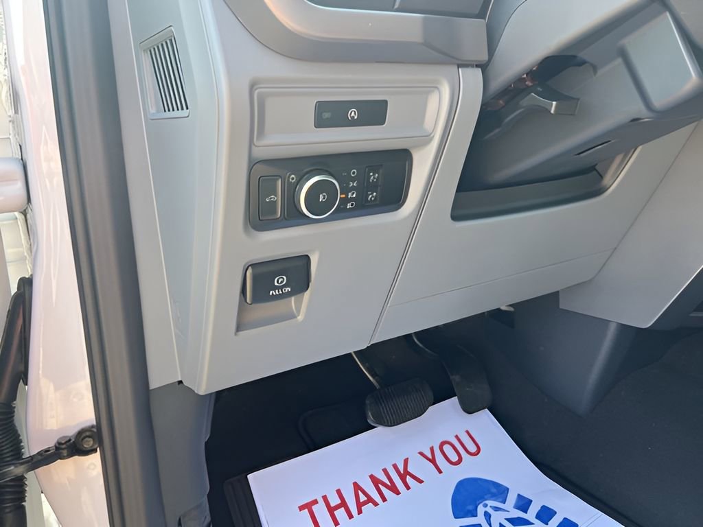 New 2025 Ford F150 XLT w/ Equipment Group 301A Standard image 23