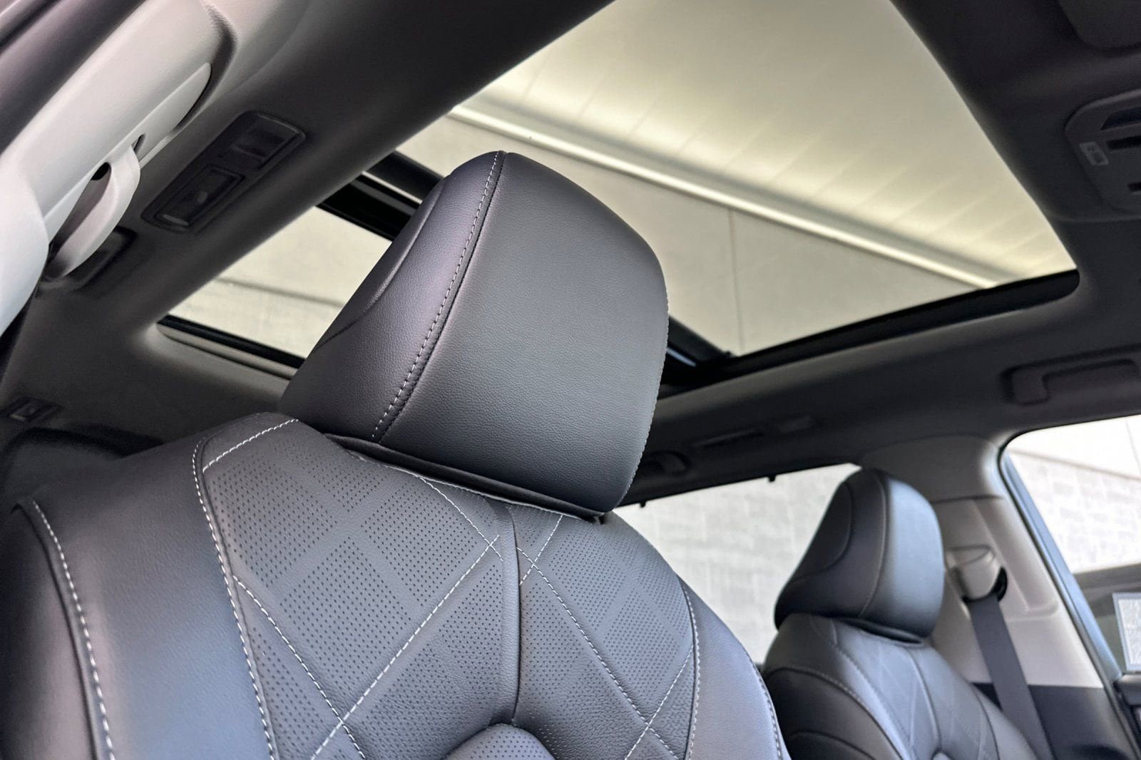 New 2025 Toyota Highlander Platinum AWD/4WD image 20
