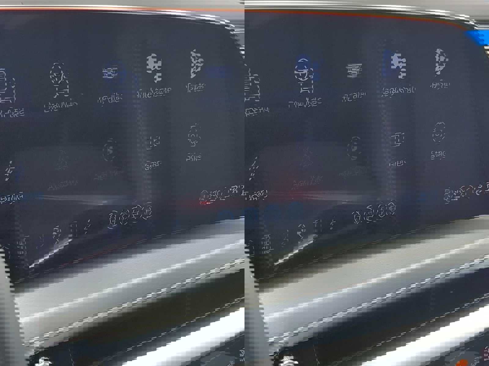 New 2026 Cadillac Lyriq V image 19