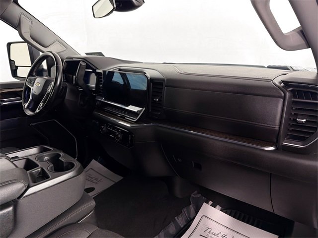 Used 2024 Chevrolet Silverado 2500 LT image 34