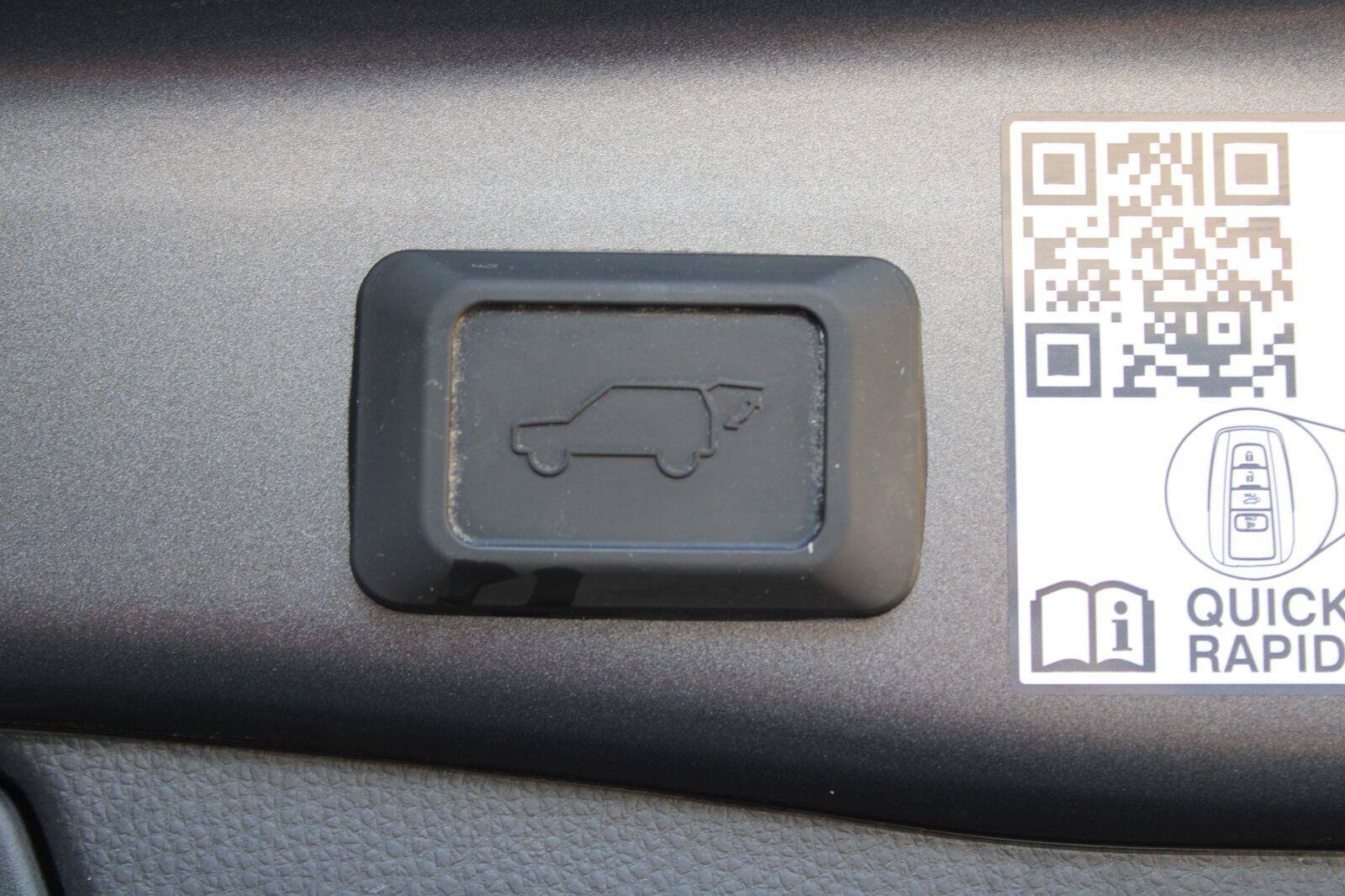 Used 2024 Toyota RAV4 XSE w/ Advanced Technology Package AWD/4WD image 36