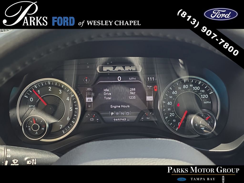 Used 2023 RAM 1500 Laramie AWD/4WD image 33