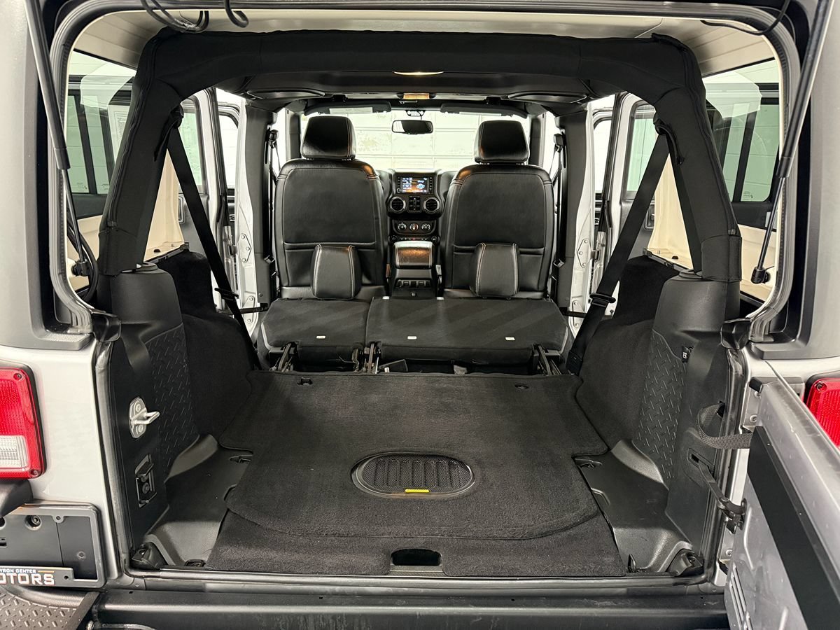 Used 2018 Jeep Wrangler Unlimited Sport AWD/4WD image 27