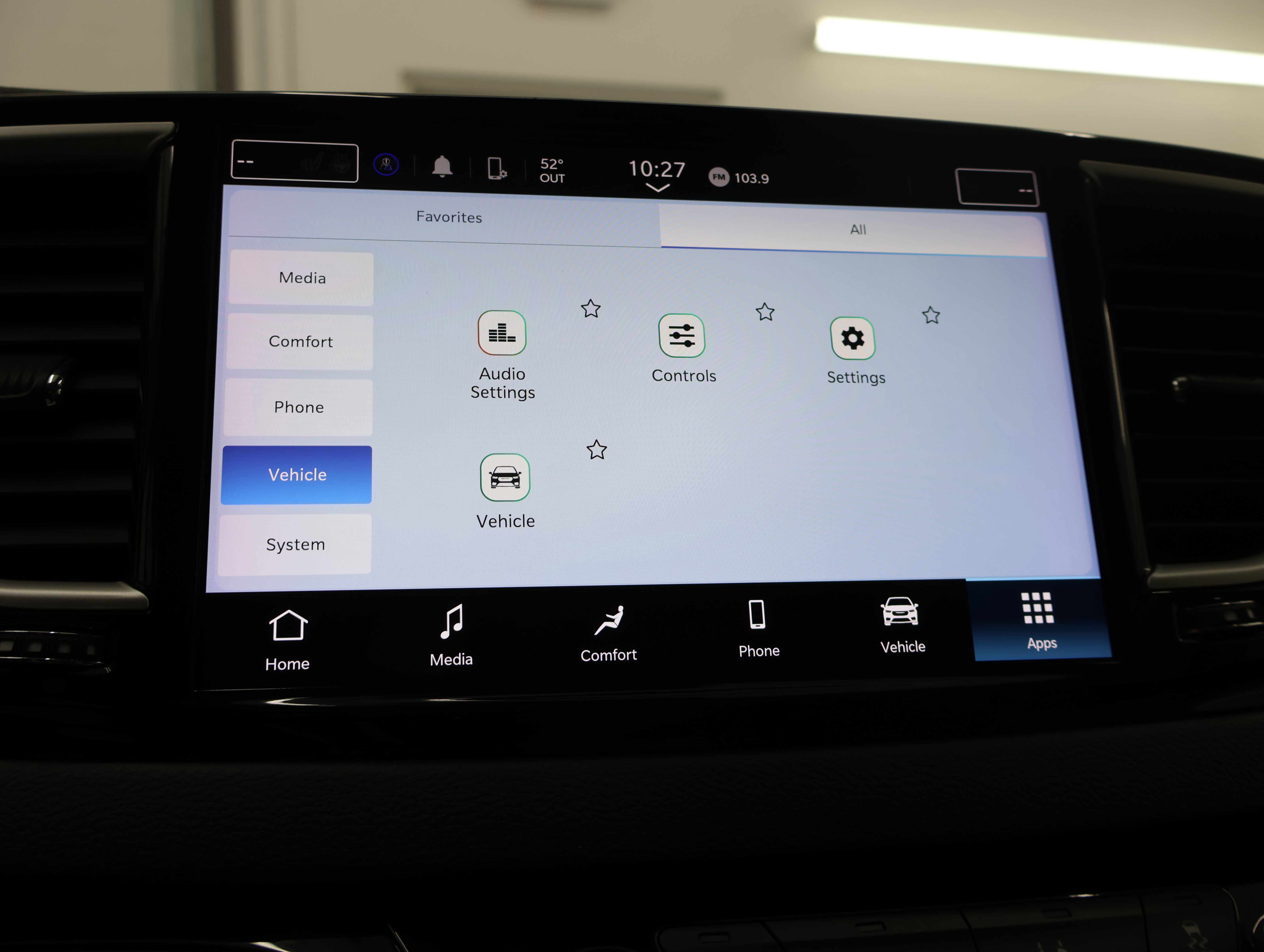 Used 2024 Chrysler Pacifica Touring-L FWD image 59