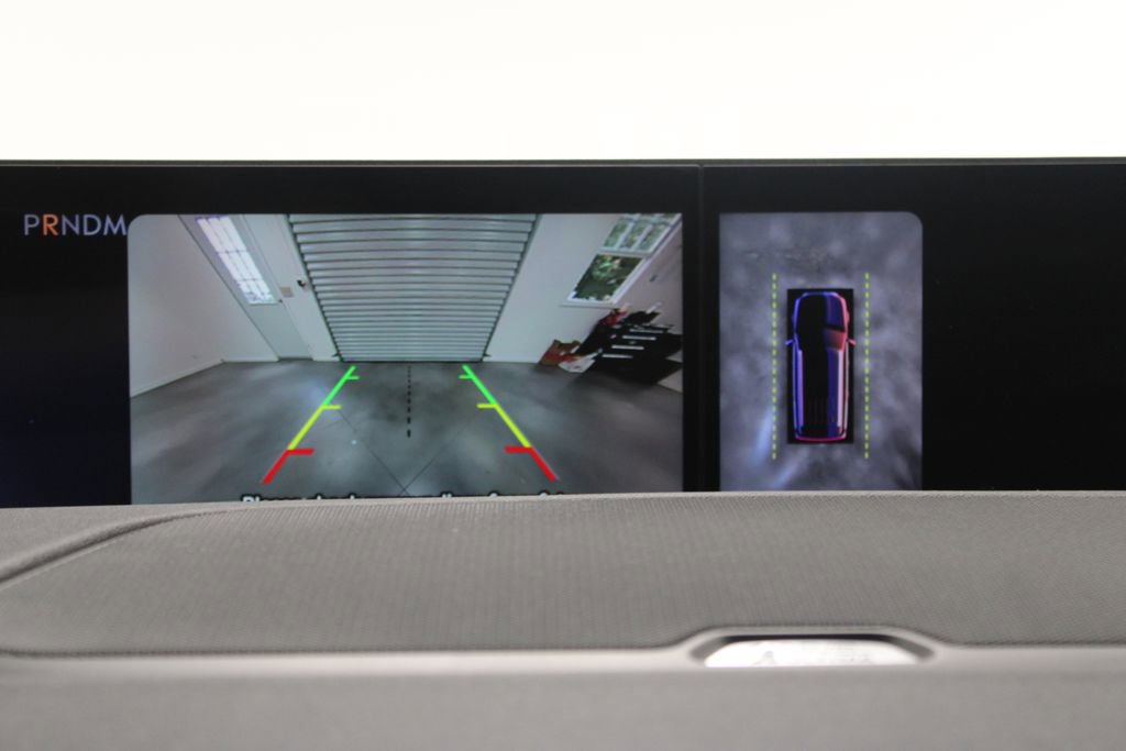 Used 2025 Lincoln Navigator Reserve w/ Jet Appearance Package image 50