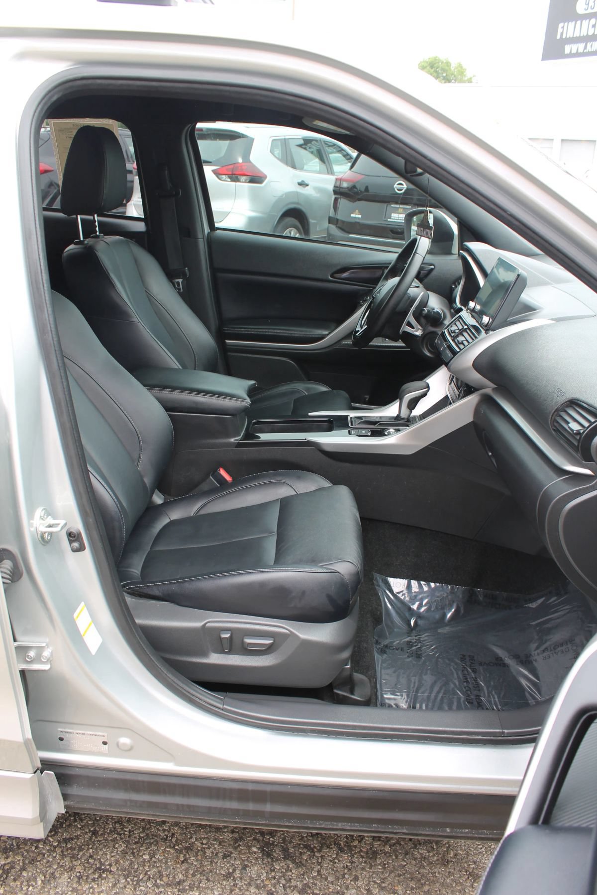 Used 2023 Mitsubishi Eclipse Cross SEL AWD/4WD image 27