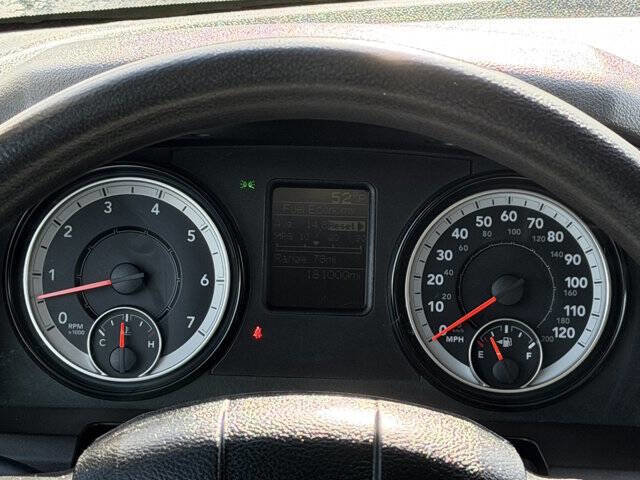 Used 2018 RAM 1500 ST w/ SXT Appearance Group image 15