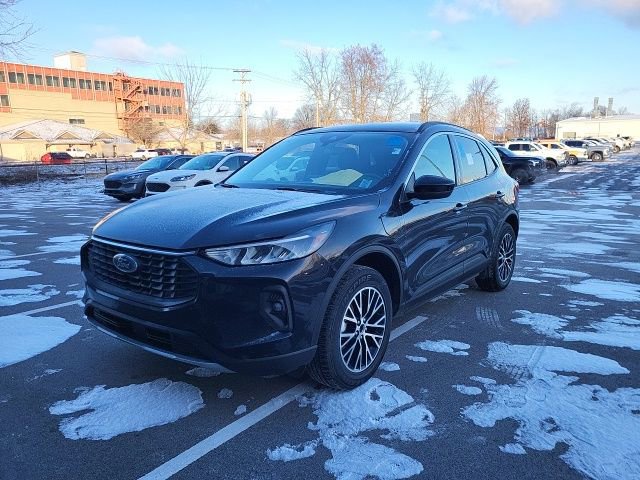 Used 2024 Ford Escape SE image 7