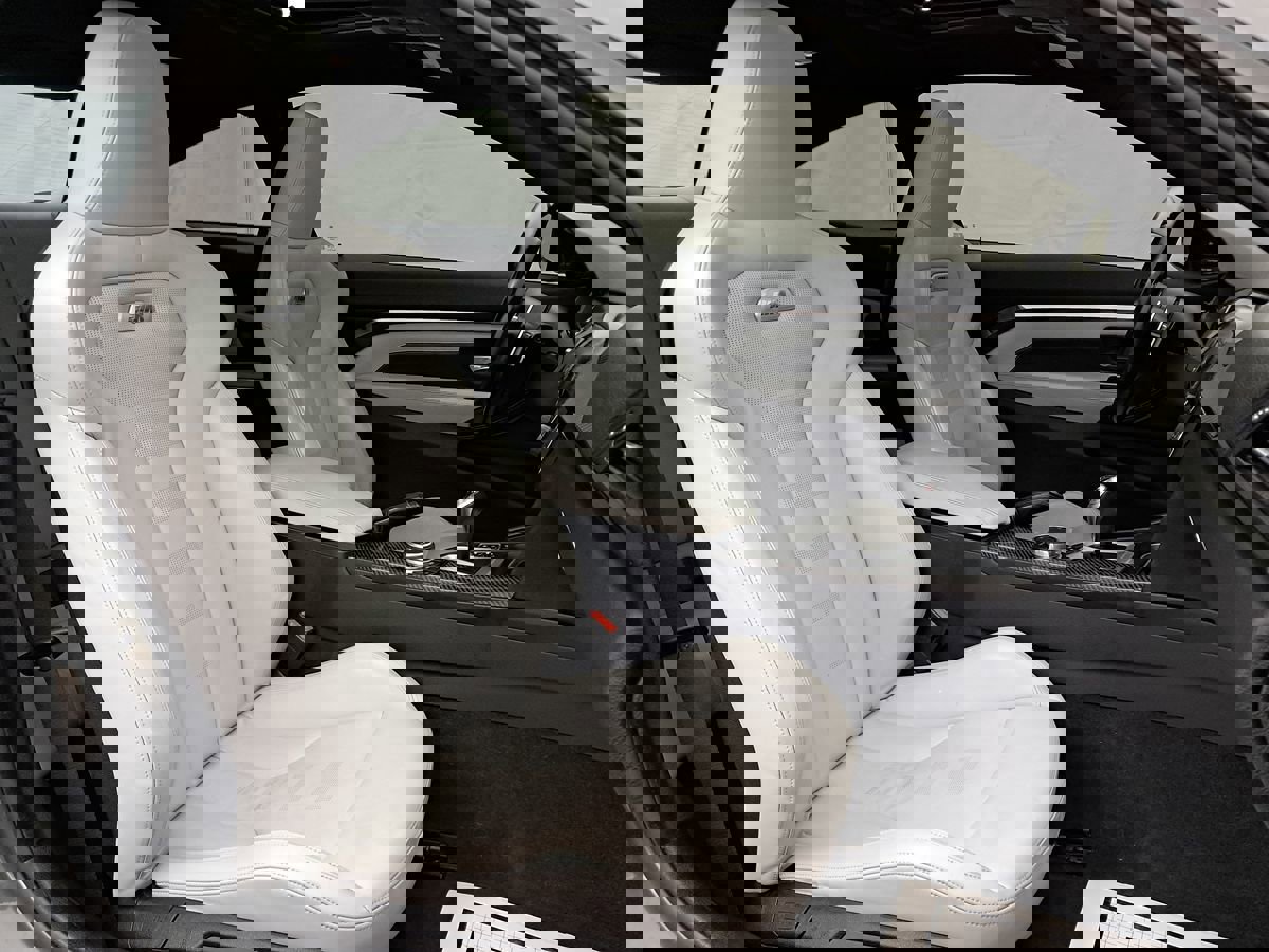 Used 2015 BMW M4 Coupe image 3