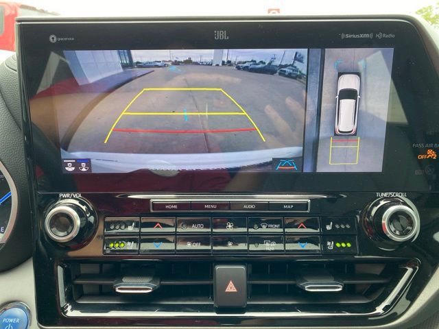 Certified 2022 Toyota Highlander Limited AWD/4WD image 9