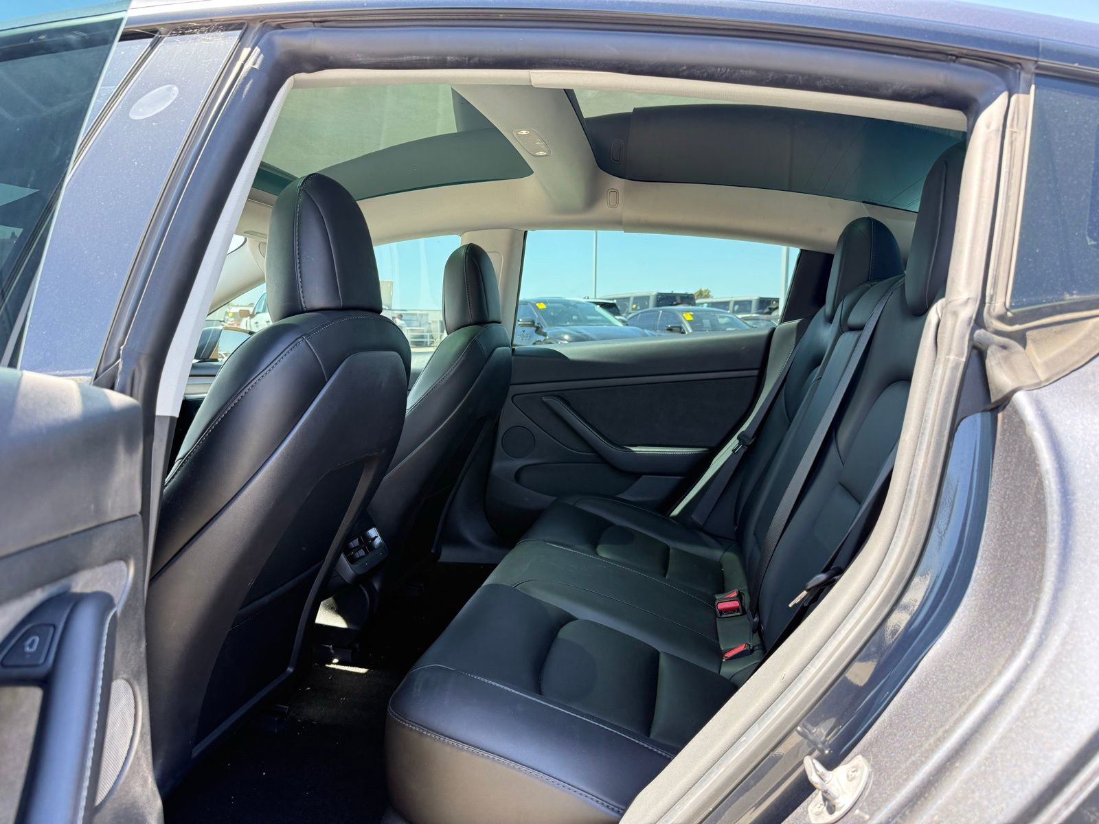 Used 2021 Tesla Model 3 Performance AWD/4WD image 6