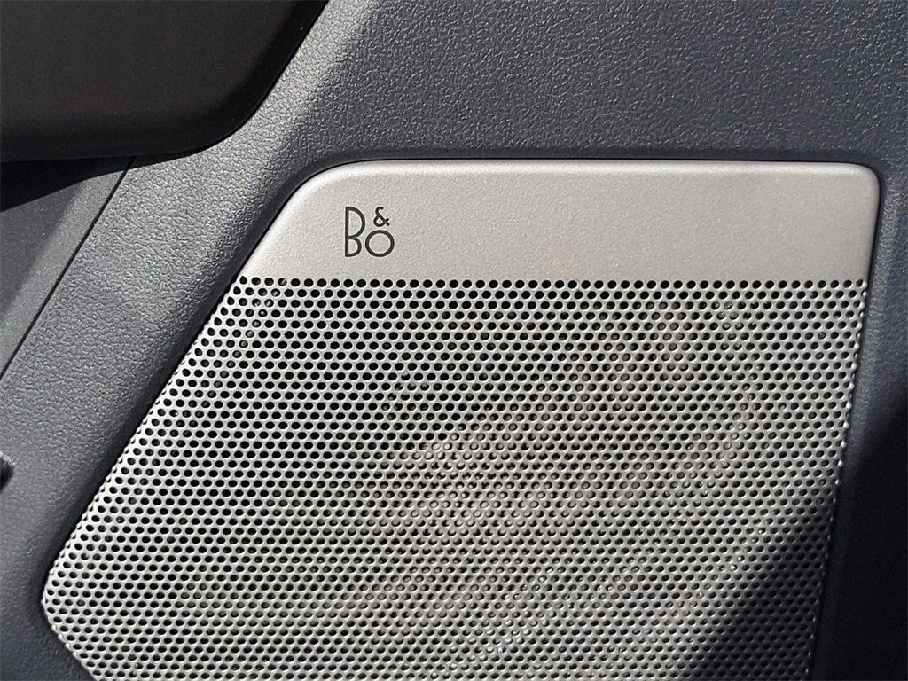 New 2025 Ford F150 Lariat w/ Equipment Group 501A Mid image 18