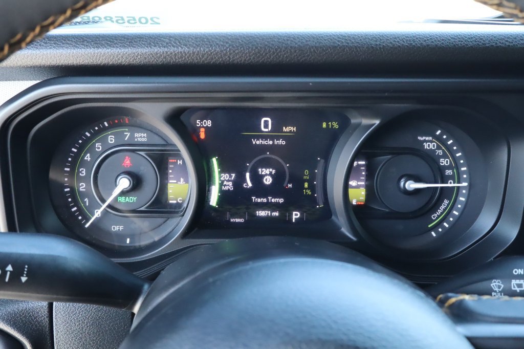 Used 2024 Jeep Wrangler Unlimited w/ Convenience Group AWD/4WD image 22
