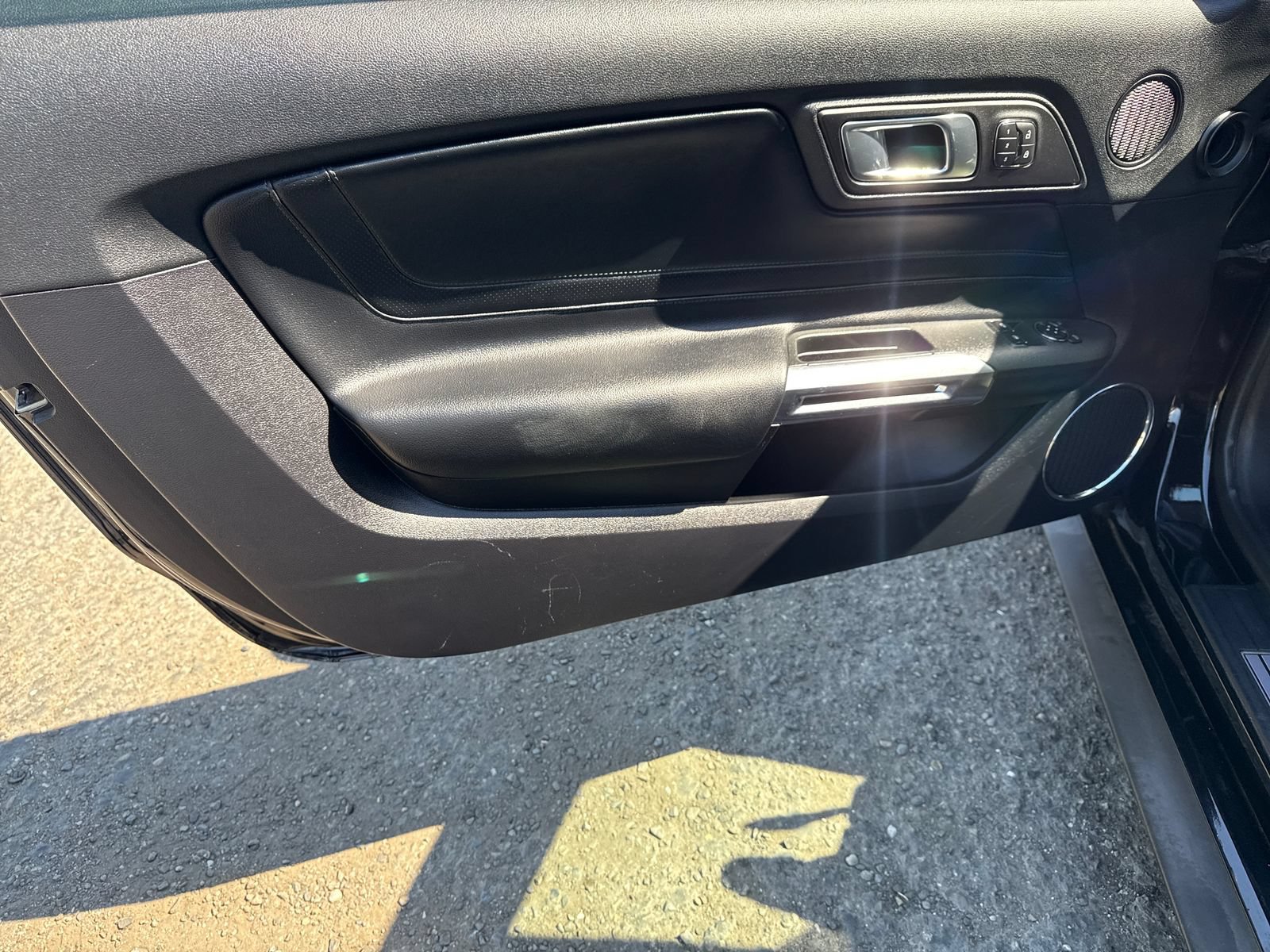 Used 2019 Ford Mustang Bullitt w/ Bullitt Electronics Package RWD image 10