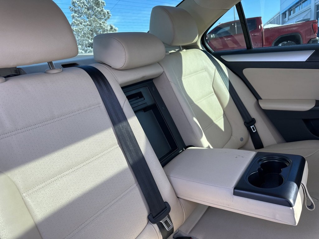Used 2012 Volkswagen Jetta TDI image 24
