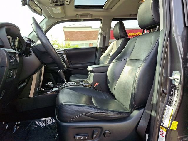 Used 2018 Toyota 4Runner Limited AWD/4WD image 14
