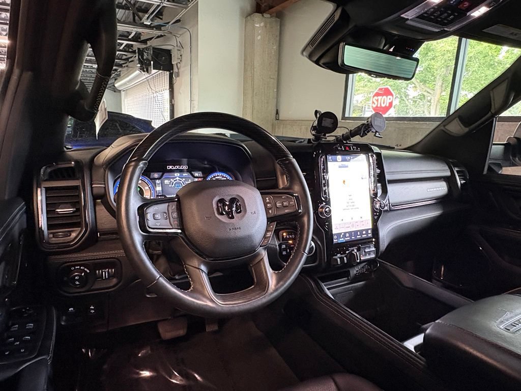 Used 2022 RAM 1500 Limited AWD/4WD image 13