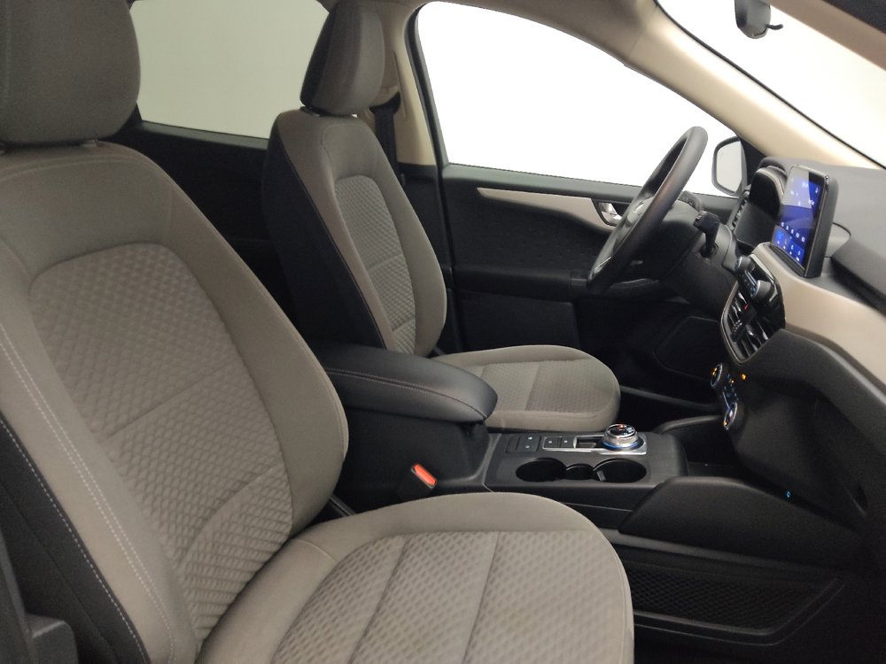 Used 2020 Ford Escape SE FWD image 21