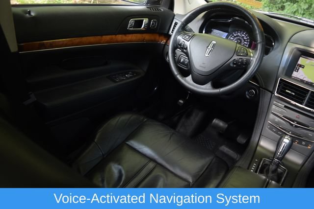 Used 2014 Lincoln MKT AWD w/ Equipment Group 201A image 2