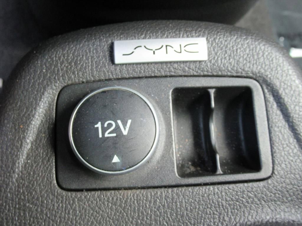 Used 2016 Ford Transit Connect XLT image 28