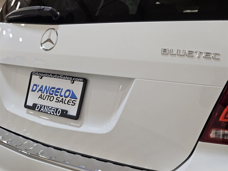 Used 2015 Mercedes-Benz GLK 250 BlueTEC 4MATIC image 15