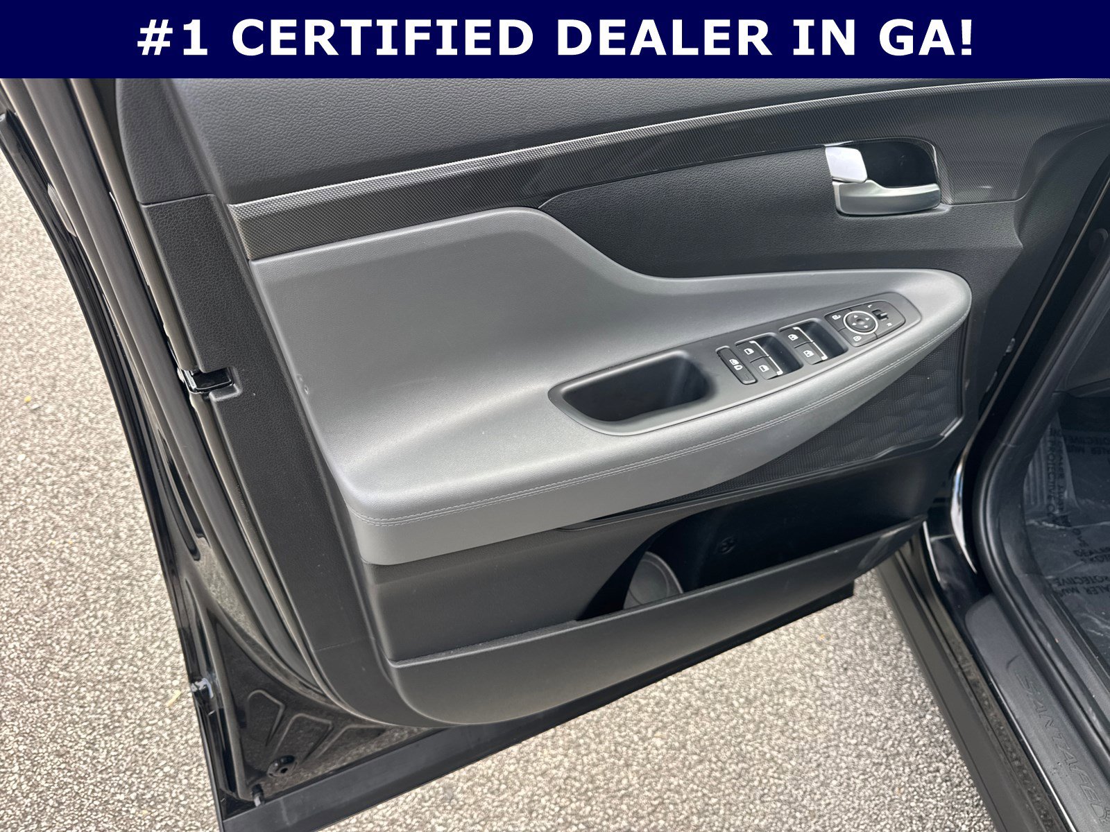 Certified 2023 Hyundai Santa Fe SEL image 10