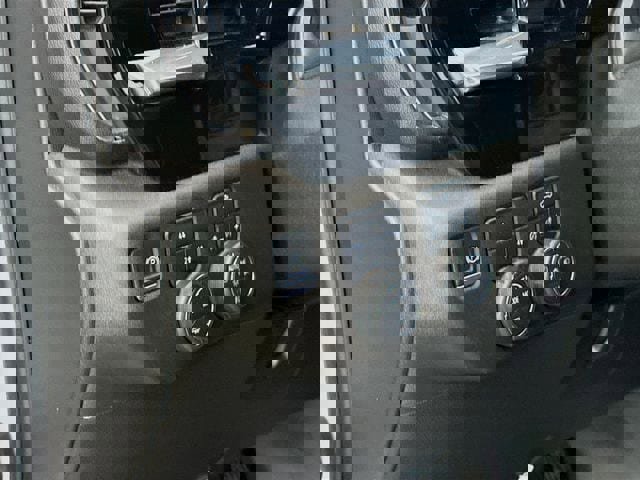 Used 2024 Chevrolet Silverado 3500 LT w/ Convenience Package image 13