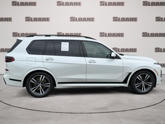 Used 2024 BMW X7 xDrive40i w/ M Sport Package AWD/4WD image 6