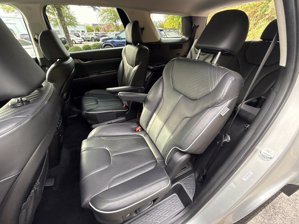 Used 2024 Hyundai Palisade SEL FWD image 31