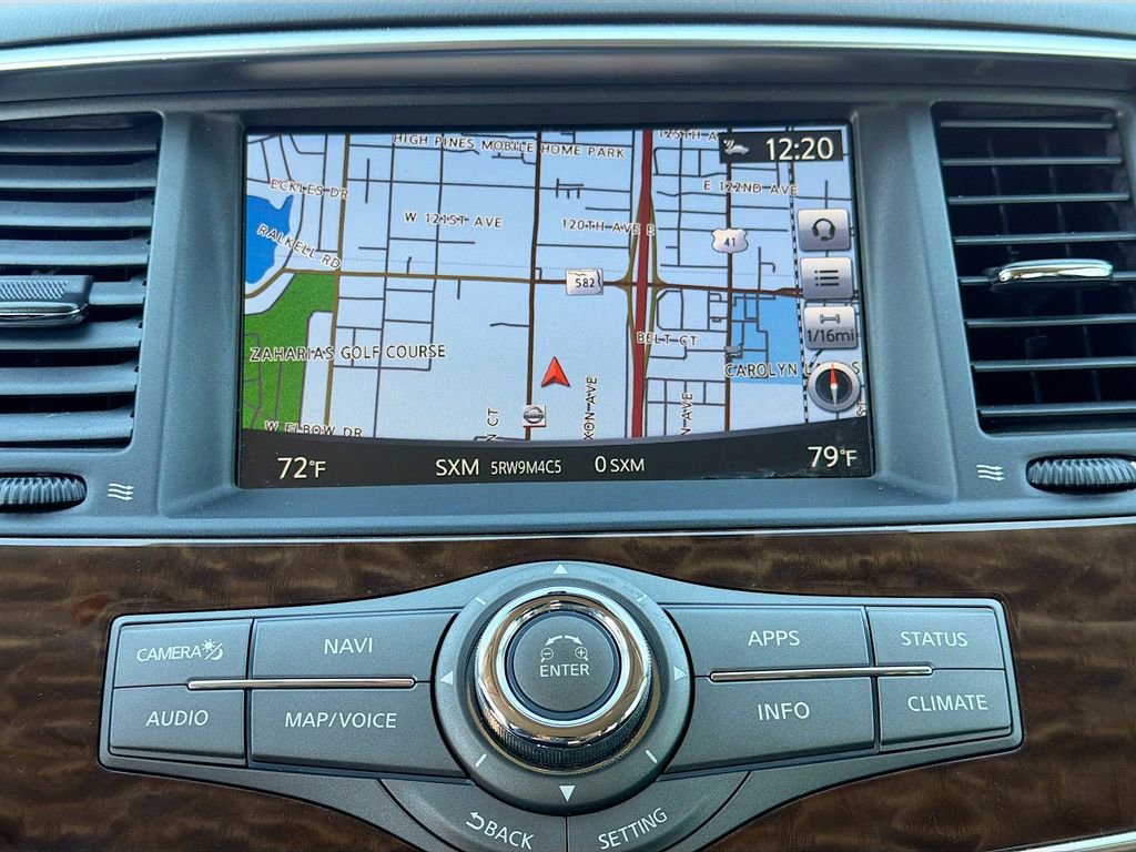 Used 2020 Nissan Armada SL image 32