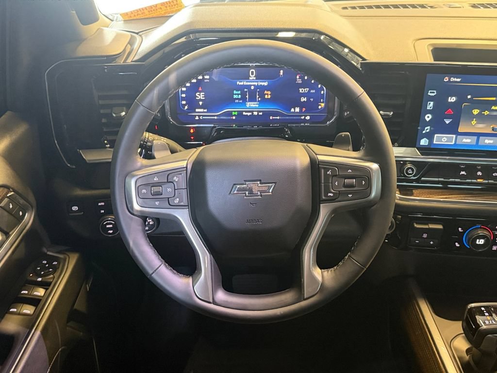 Used 2025 Chevrolet Silverado 1500 RST w/ All Star Edition Plus AWD/4WD image 17