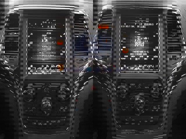 Used 2017 Jeep Grand Cherokee Overland image 10