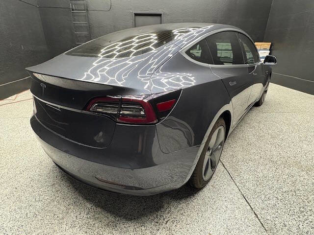 Used 2018 Tesla Model 3 Long Range image 7