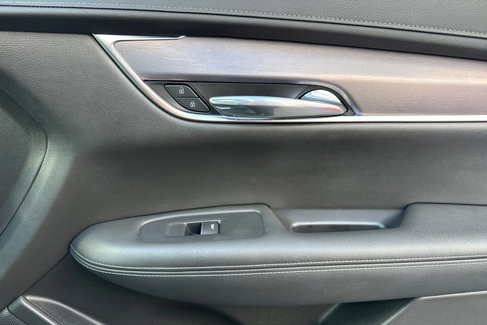 Used 2022 Cadillac XT6 Luxury image 20