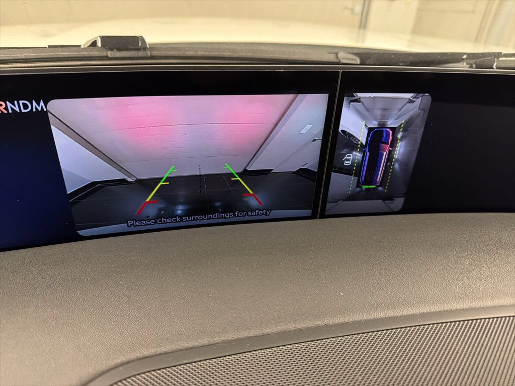 New 2026 Lincoln Navigator Premiere AWD/4WD image 14