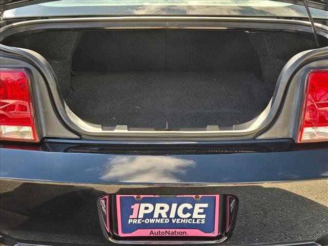 Used 2005 Ford Mustang GT image 6