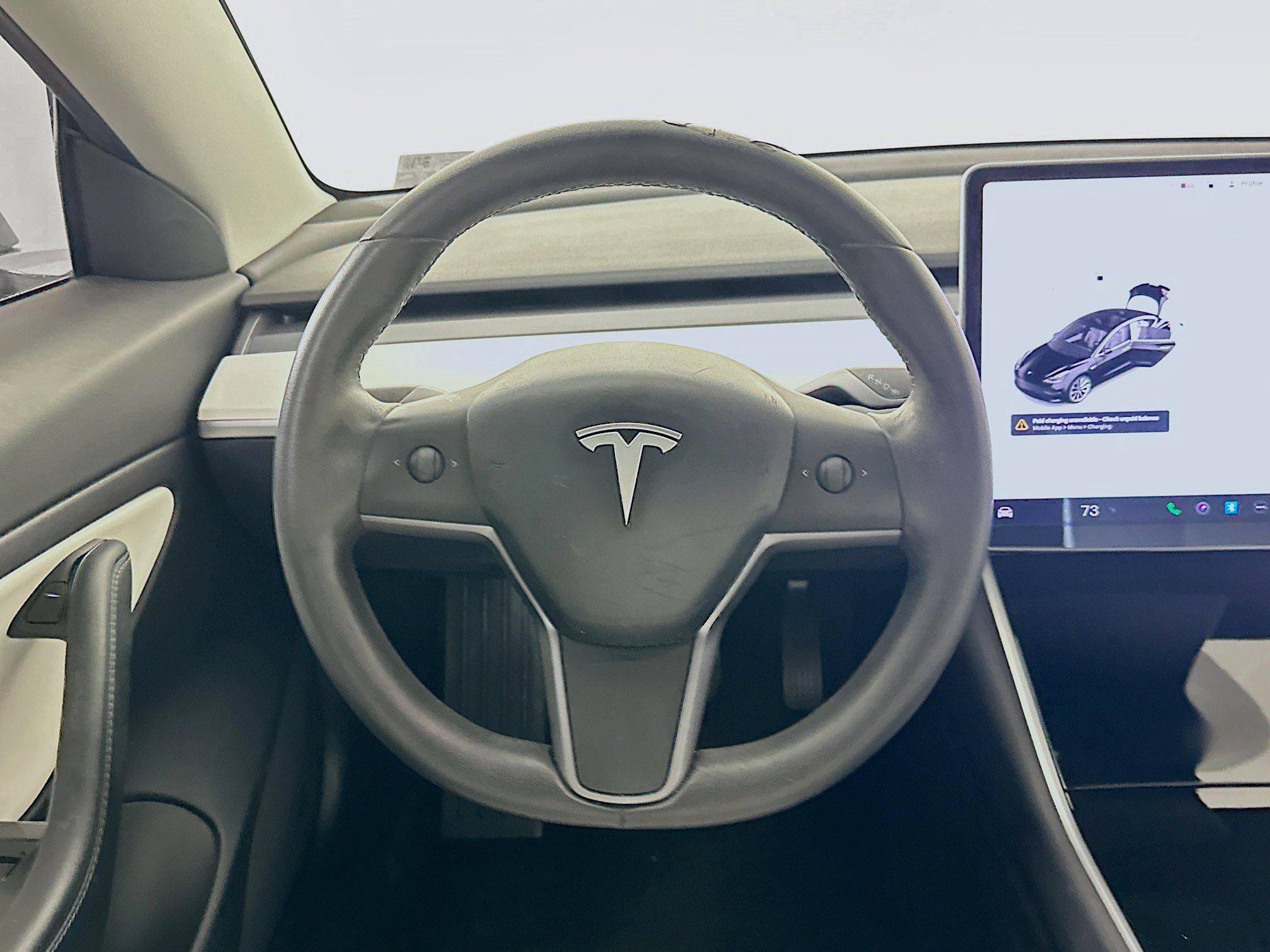 Used 2019 Tesla Model 3 Standard Range image 17
