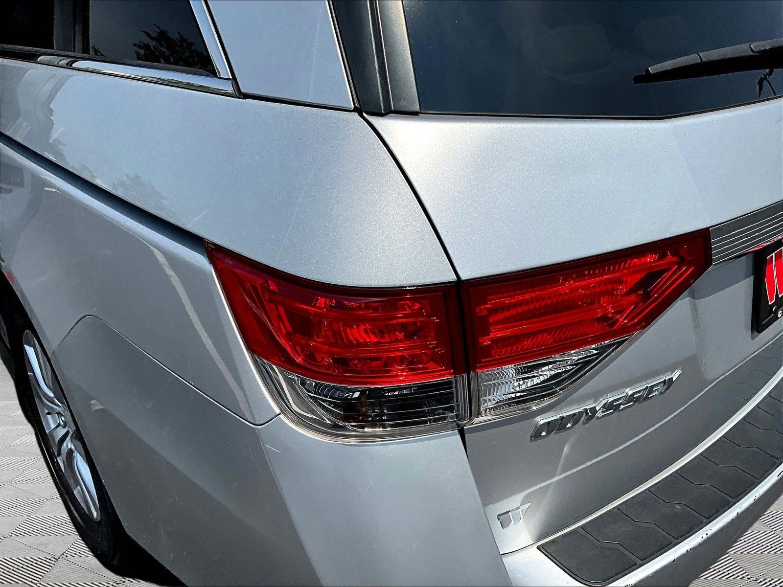 Used 2014 Honda Odyssey EX-L image 23