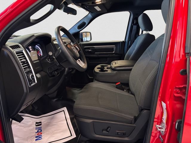 Used 2022 RAM 1500 Classic Warlock w/ Technology Package I AWD/4WD image 10