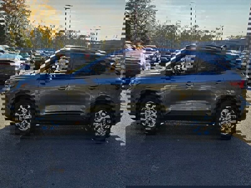 New 2026 Ford Escape Active w/ Active Premium Tech Pack image 5