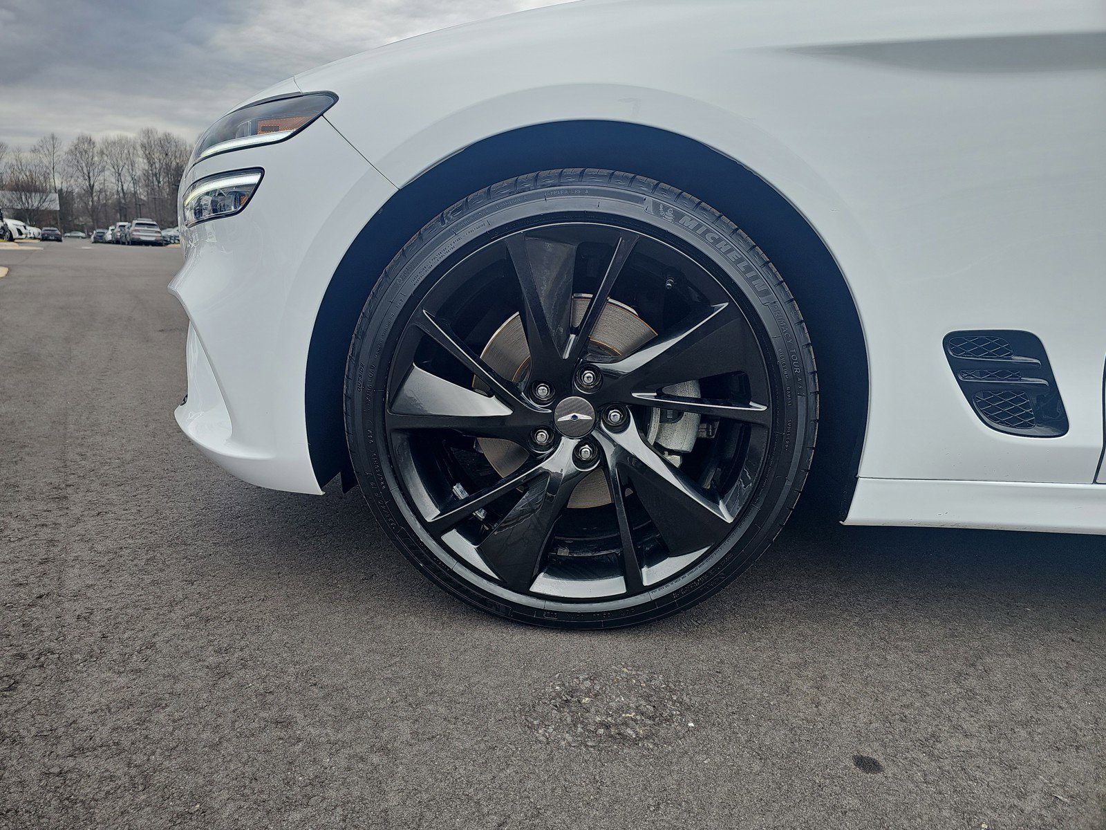 Used 2023 Genesis G70 2.0T w/ Sport Prestige Package image 9