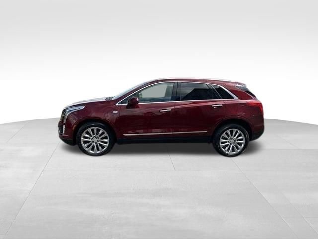 Used 2017 Cadillac XT5 Platinum AWD/4WD image 4