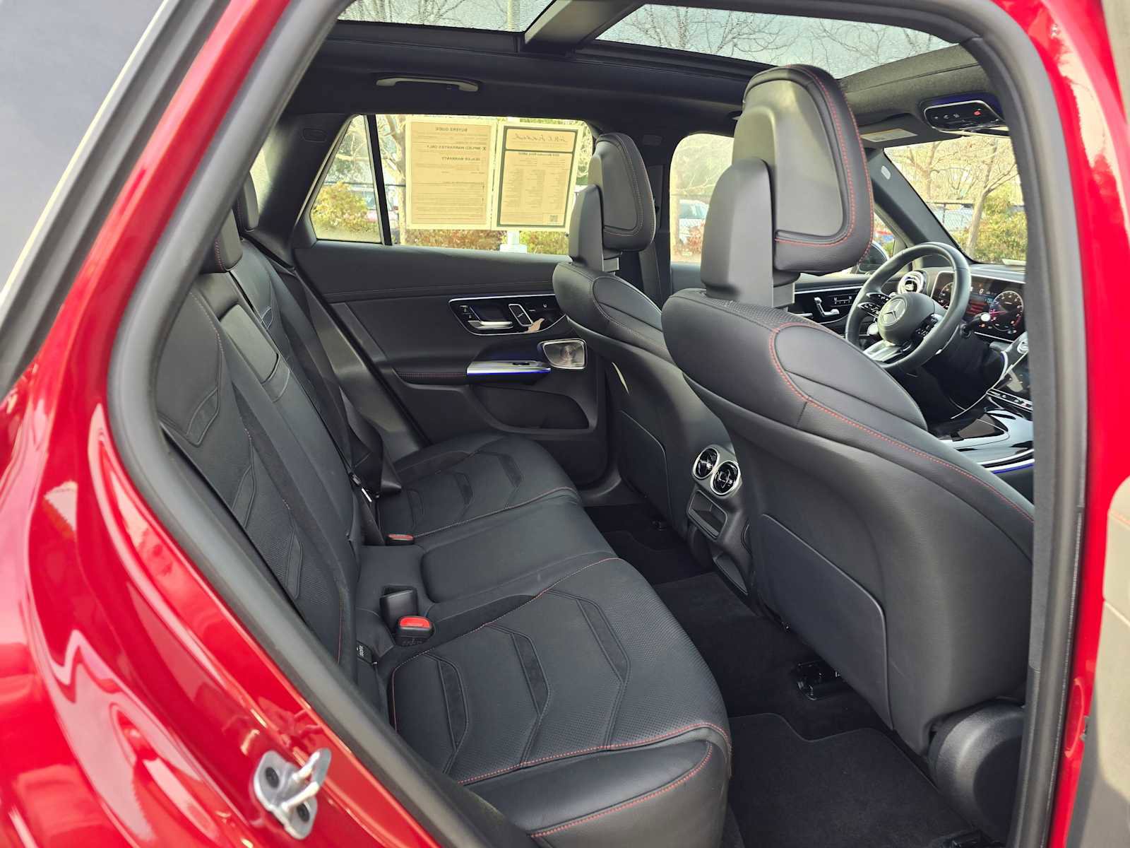 Used 2024 Mercedes-Benz GLC 43 AMG 4MATIC image 13