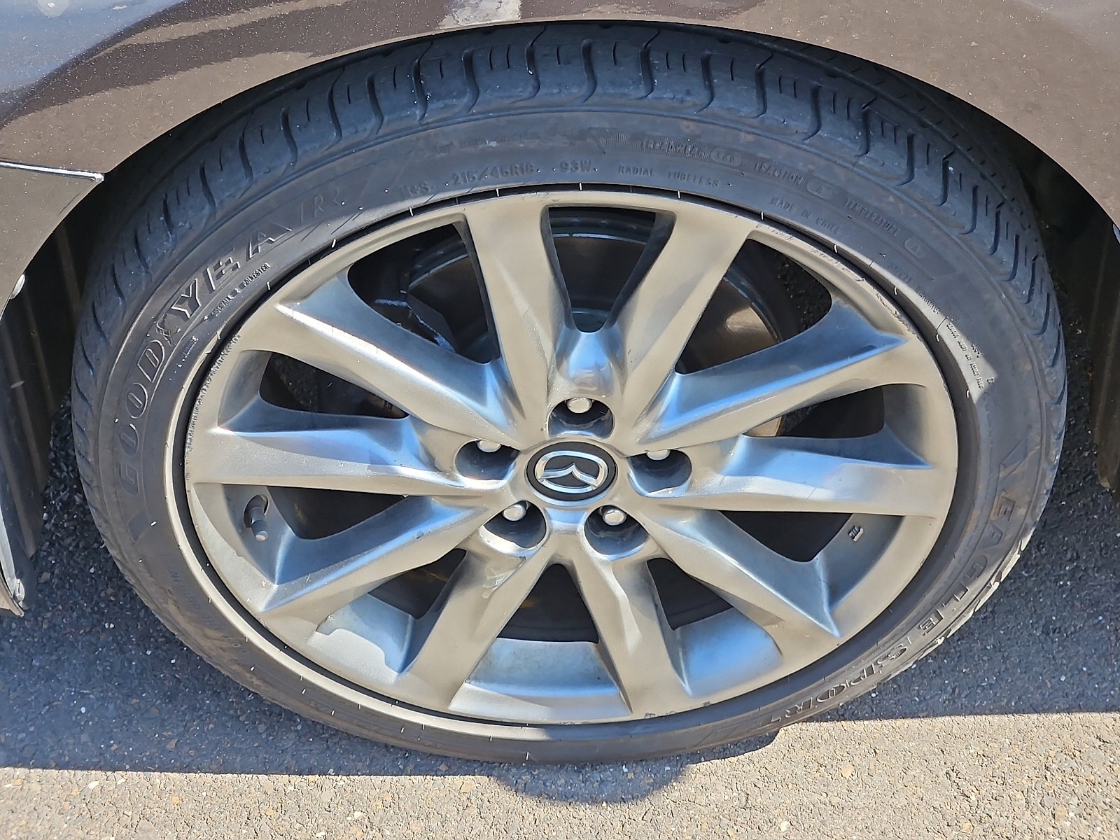 Used 2018 MAZDA MAZDA3 Touring image 4